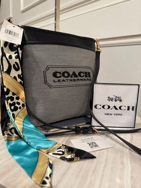 Coach Kitt Messenger Crossbody Salt Black Woven Jacquard Leather Trim Small Bag